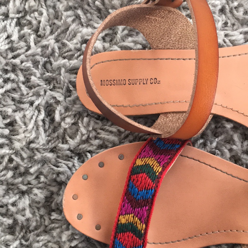 Mossimo Sandals - Picture 4 of 4